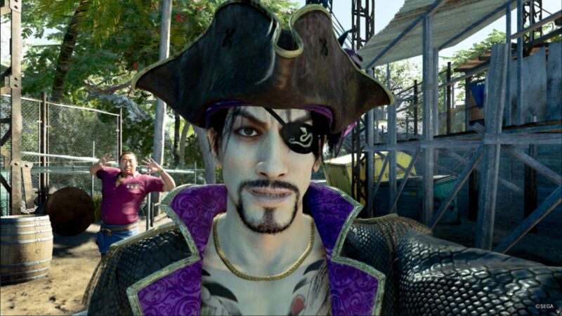 Goro Majima snapping his pic in Pirate Yakuza in Hawaii (Image via SEGA)