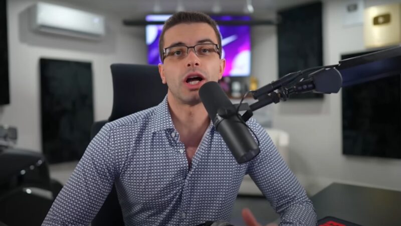 How Old Is Nick Eh 30?