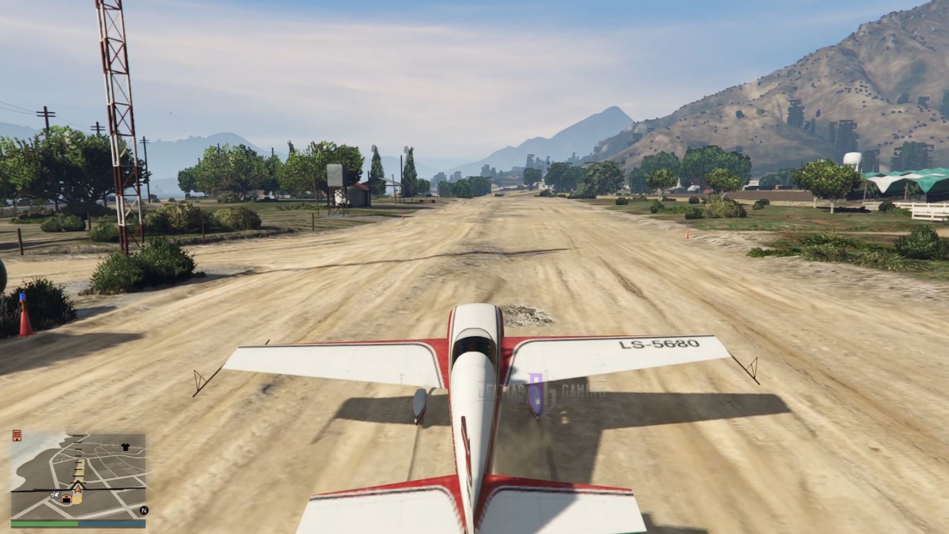 How to Fly a Plane in GTA 5 - Take Off
