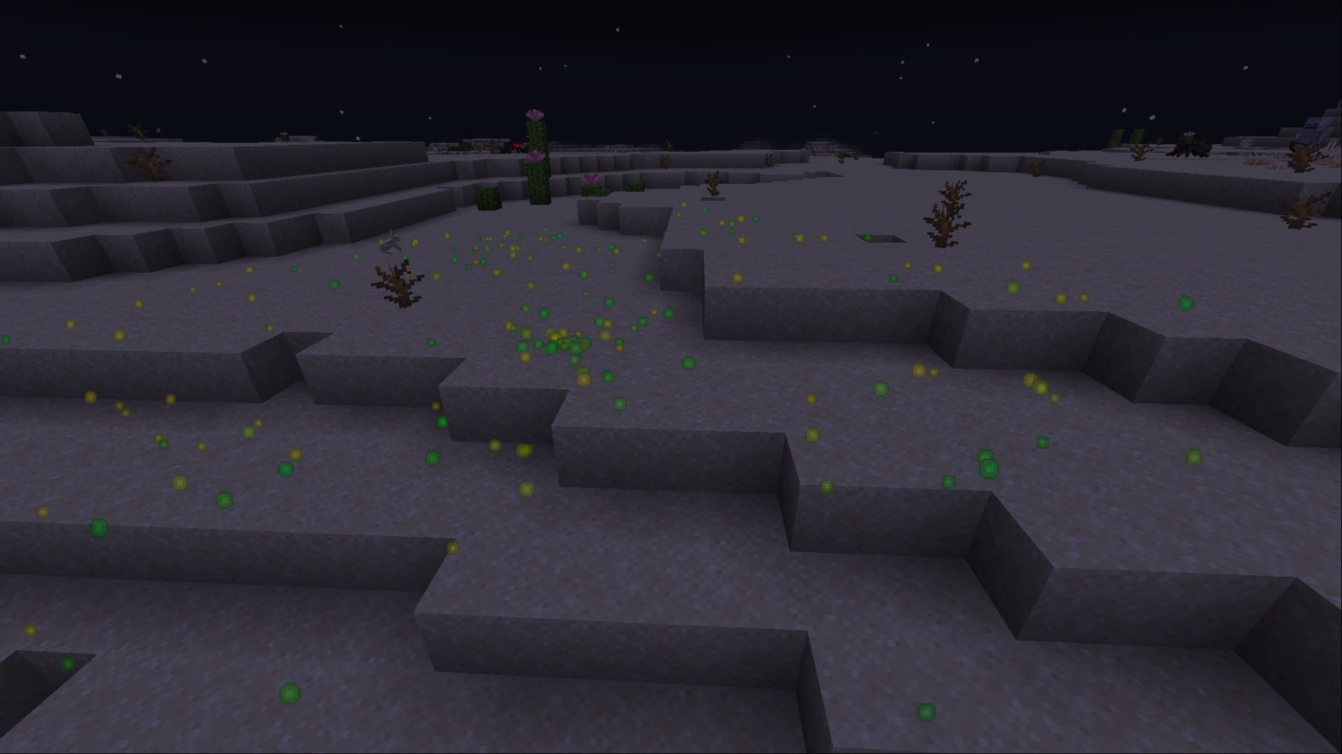 Mending lets you repair your helmet in Minecraft (Image via Mojang Studios)