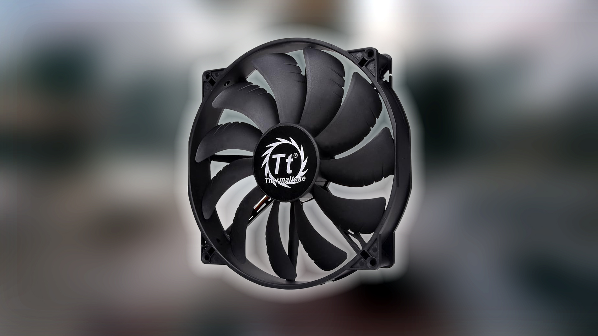 Thermaltake 200mm case fan (Image via Amazon)