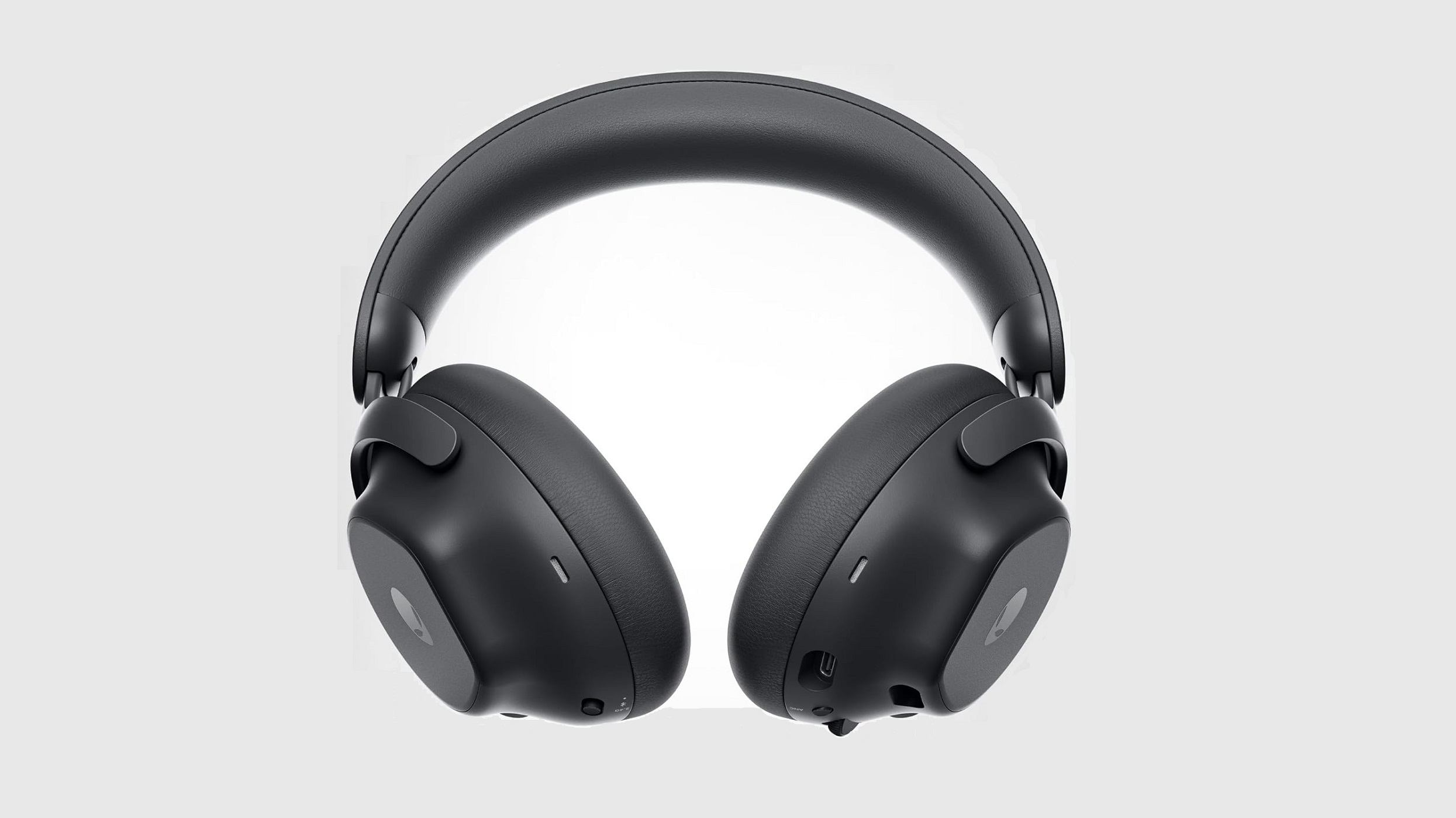 Picture describing how Alienware Pro Wireless Gaming Headset's microphone can be disconnected