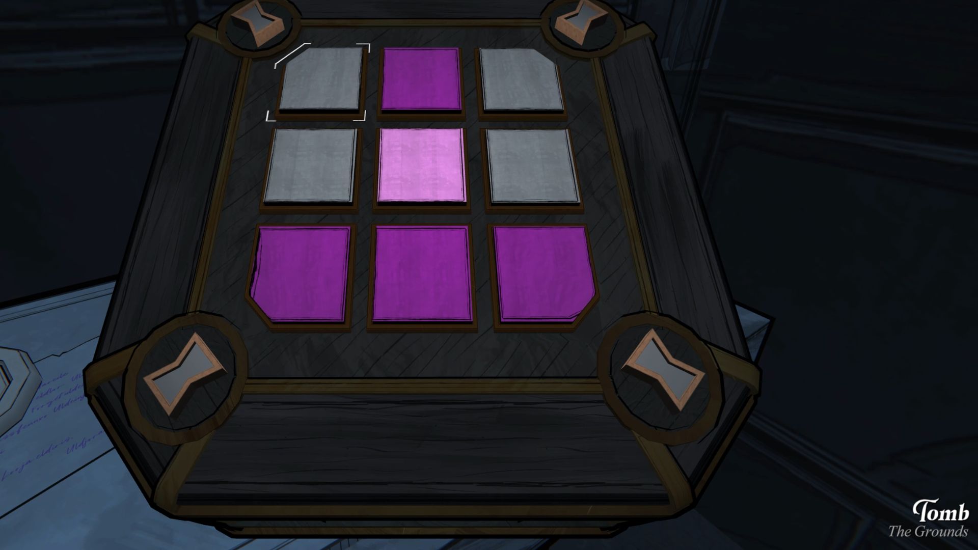 The default arrangements of the Mora Jai puzzle box at the Tomb