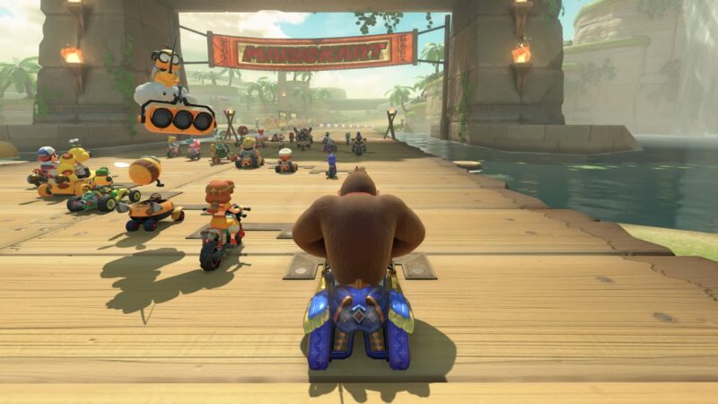 Donkey Kong starting a race in the game. (Source: Nintendo)