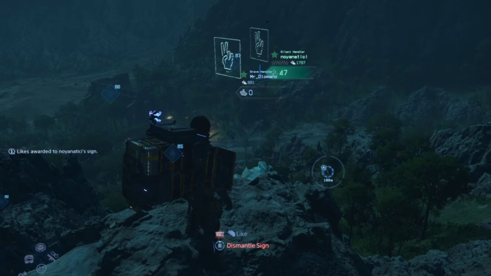 Use the signs (Source: Kojima Productions, @postmodeorg/YoUTube)