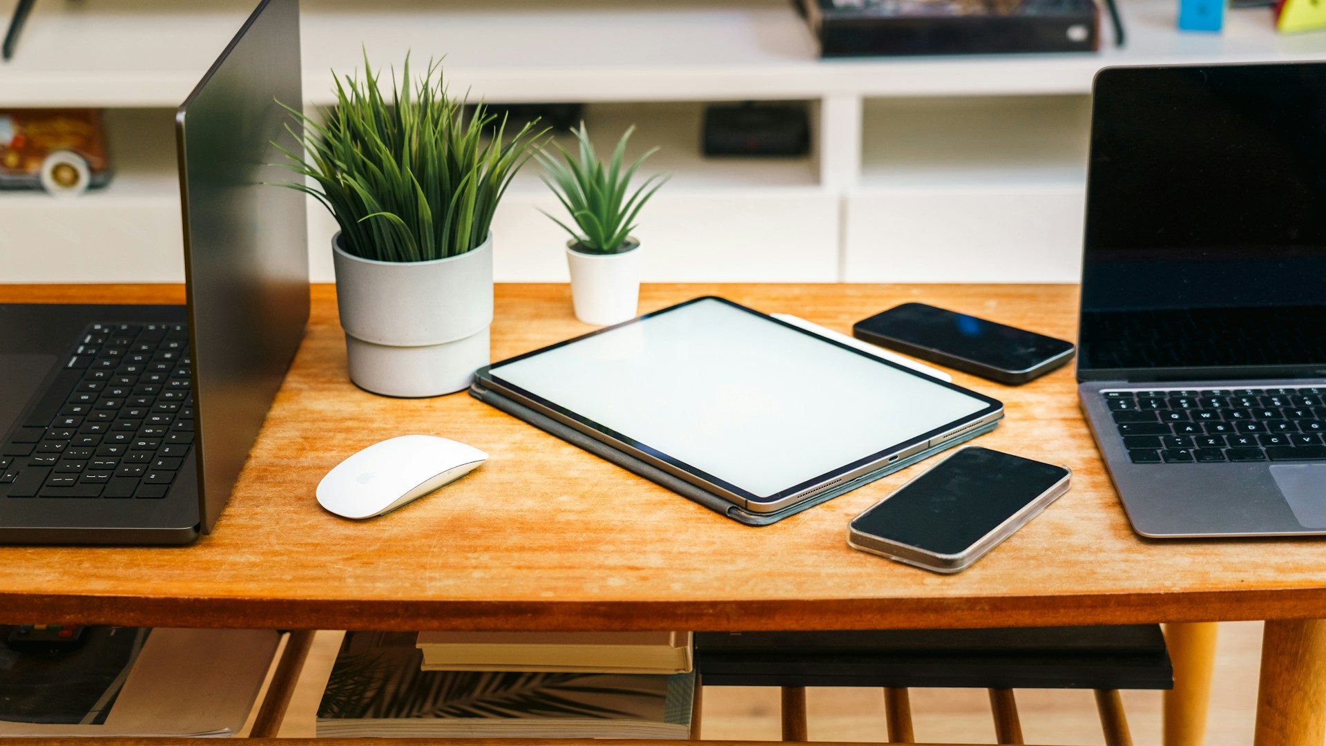 Pictrue of a bunch of smart devices
