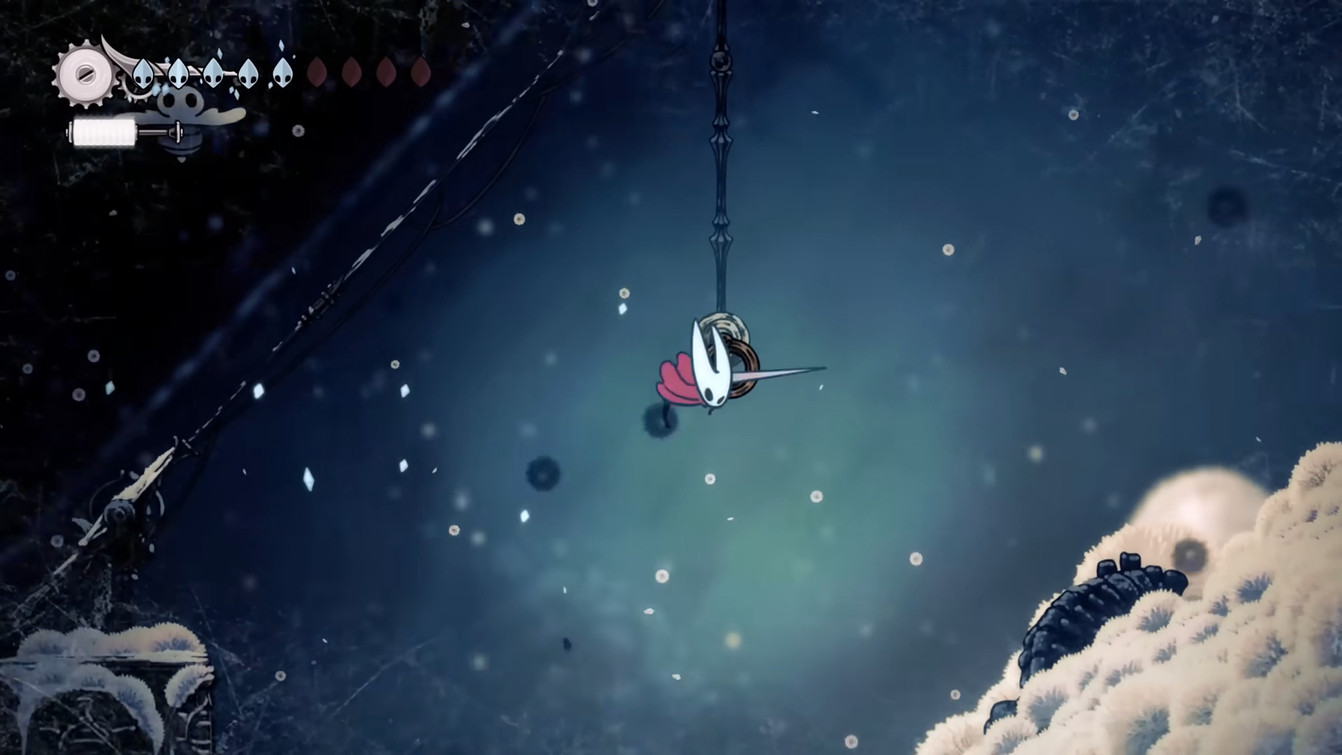 Get around easier in Hollow Knight: SIlksong with the Clawline (Image via Team Cherry)
