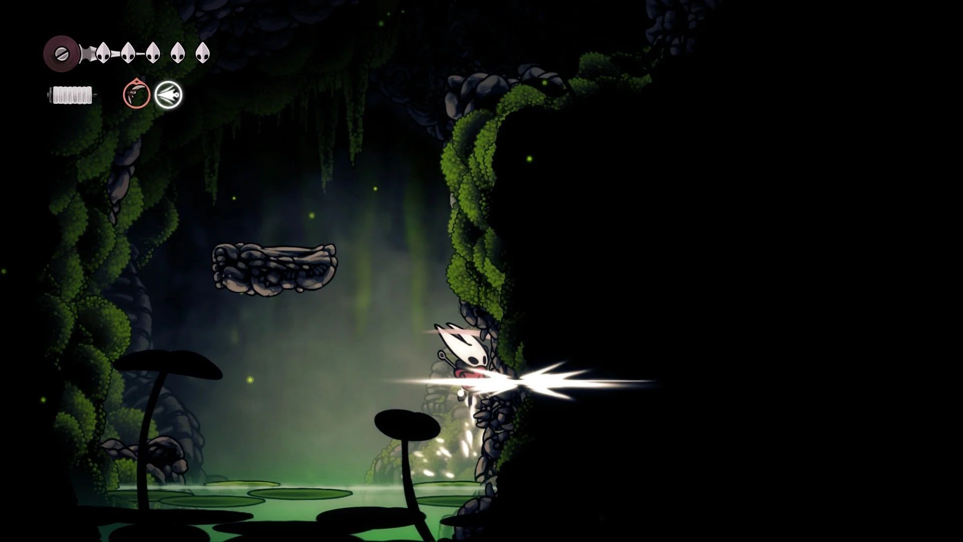 Mask Shard 2 in the Wormways (Image via Team Cherry)