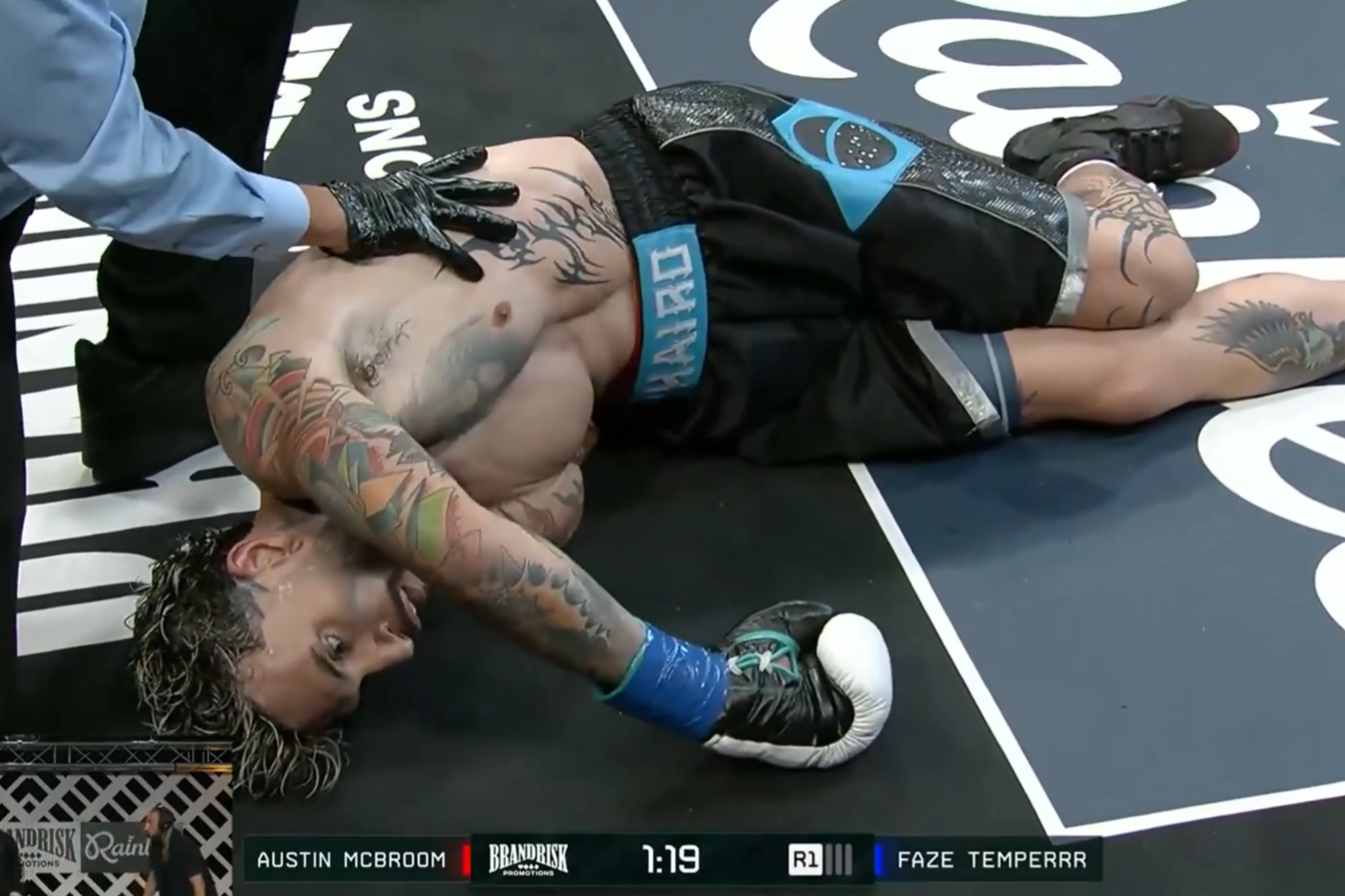 Austin McBroom scored a brutal Round 1 knockdown against FaZe Temperrr on August 22, 2026.