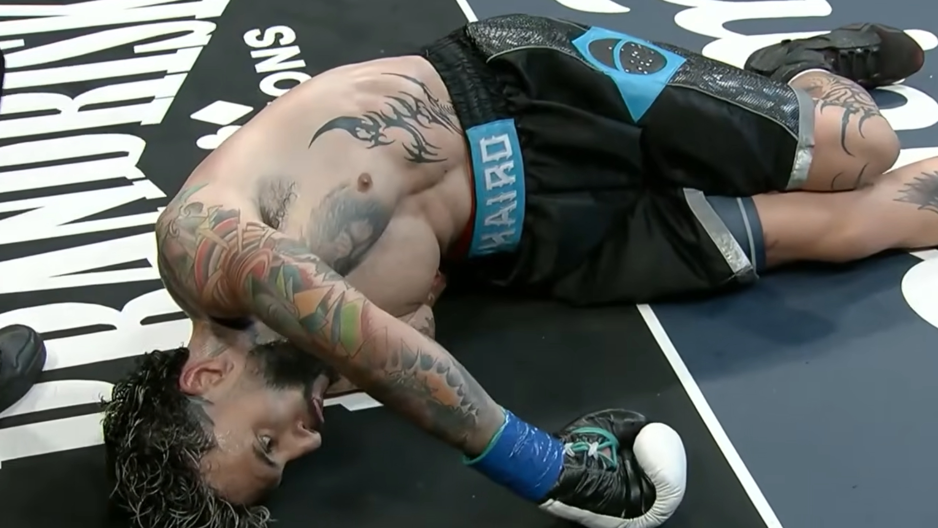 Temperr got knocked out (Image via Adin Live_YouTube)
