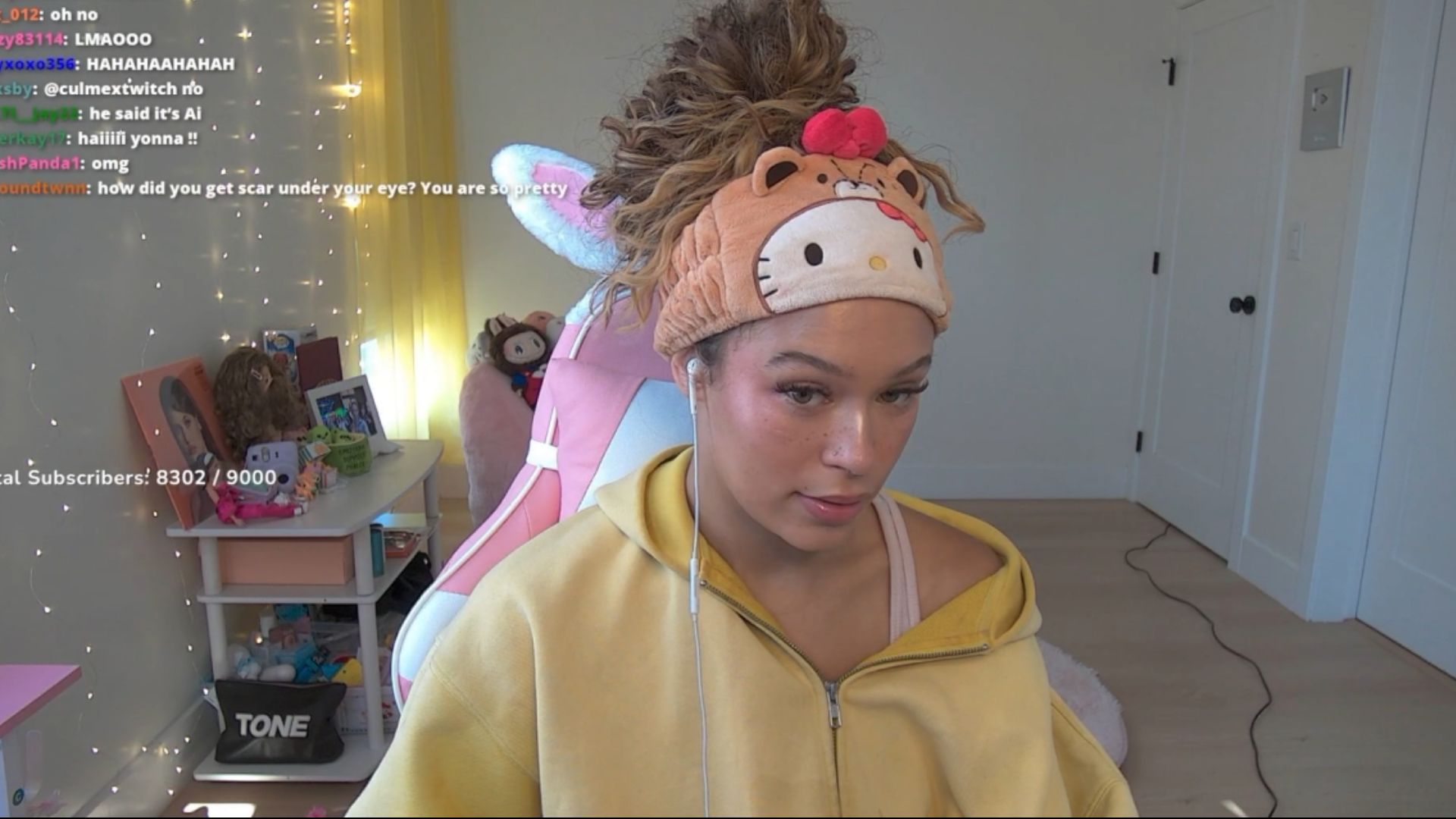 The female streamer seemingly called RaKai "ugly" (Source: YonnaJay/Twitch)