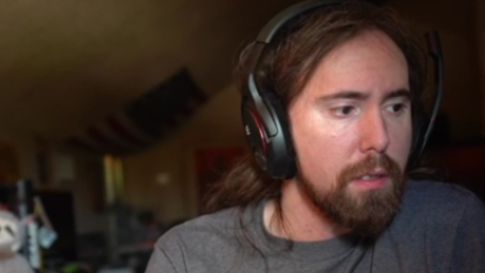 Asmongold says he would've joined ICE (Image via Kick/@asmongold)