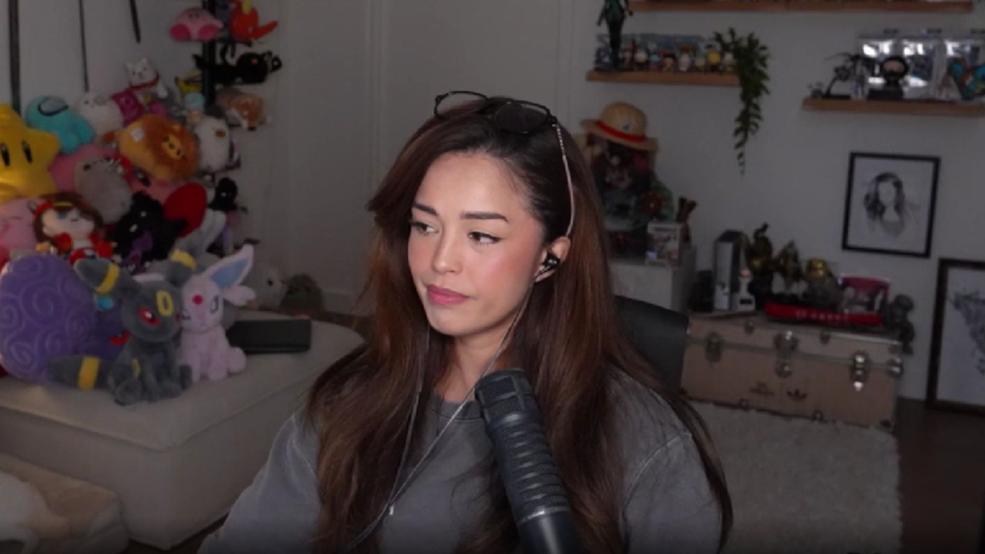 Valkyrae opens up about her sexual orientation (Image via Twitch/@valkyrae)