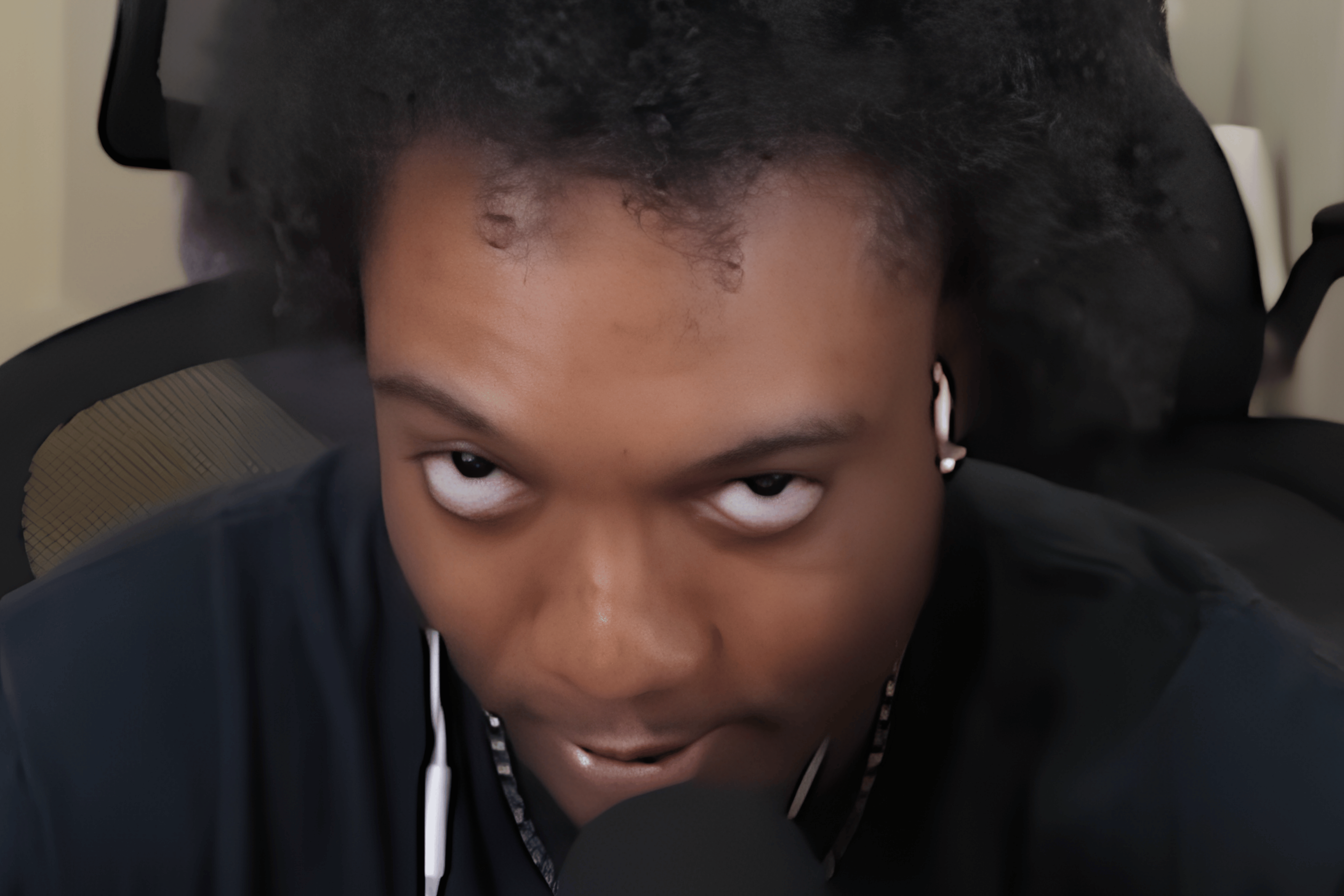 On September 11, 2026, popular streamer YourRAGE was hospitalized following a severe flight incident and emergency landing.
