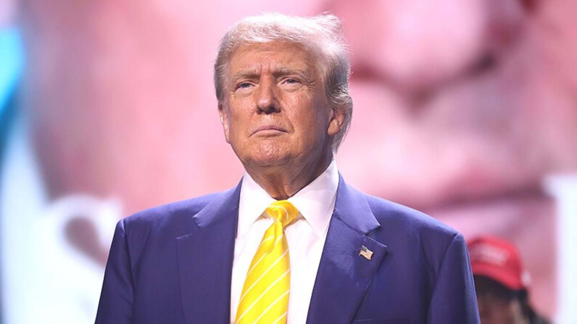 Donald Trump addresses AI detractors (Image via commons.wikimedia.org/)