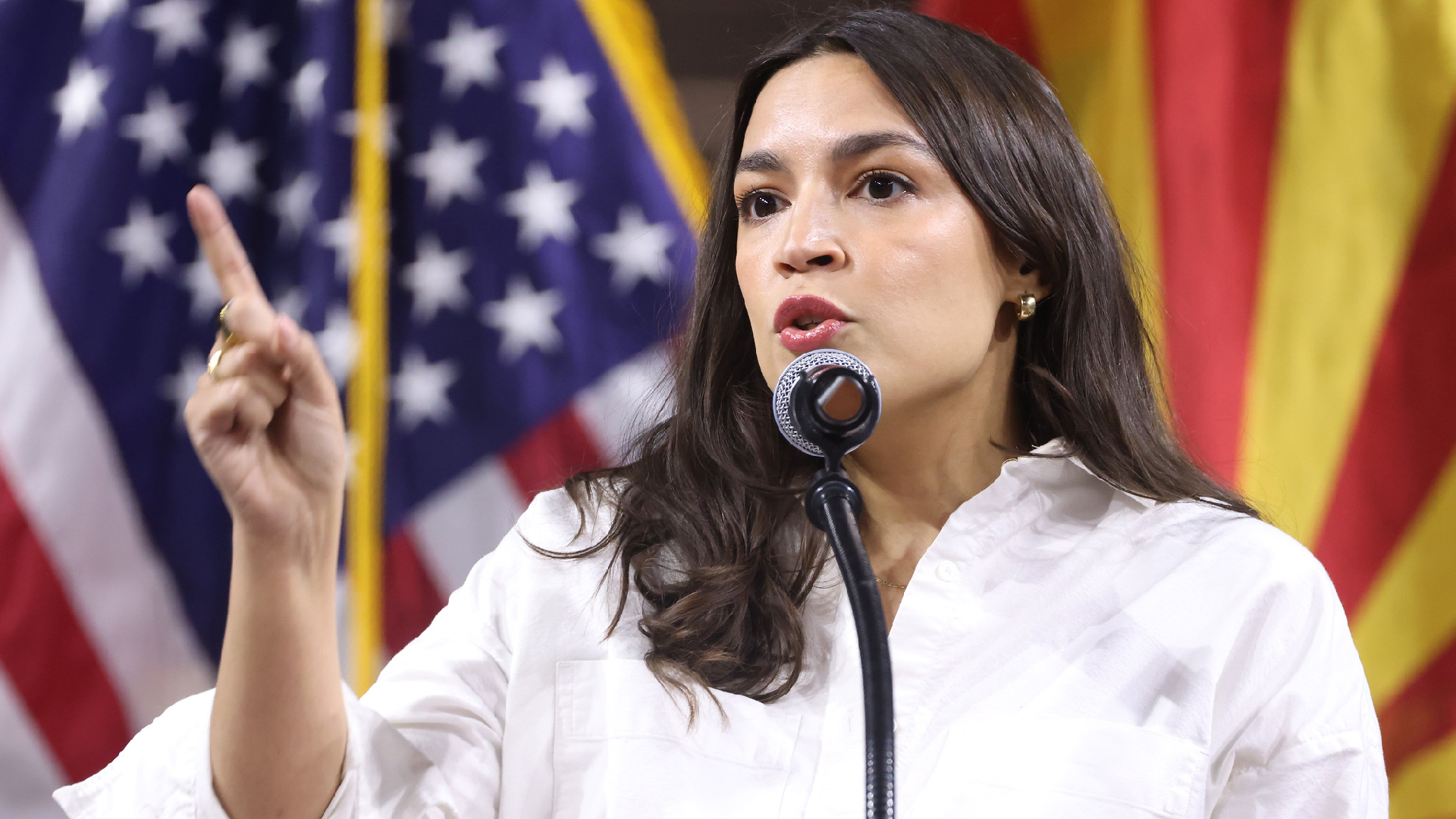 AOC criticized by Dean Cain (Image via Flickr / Gage Skidmore)