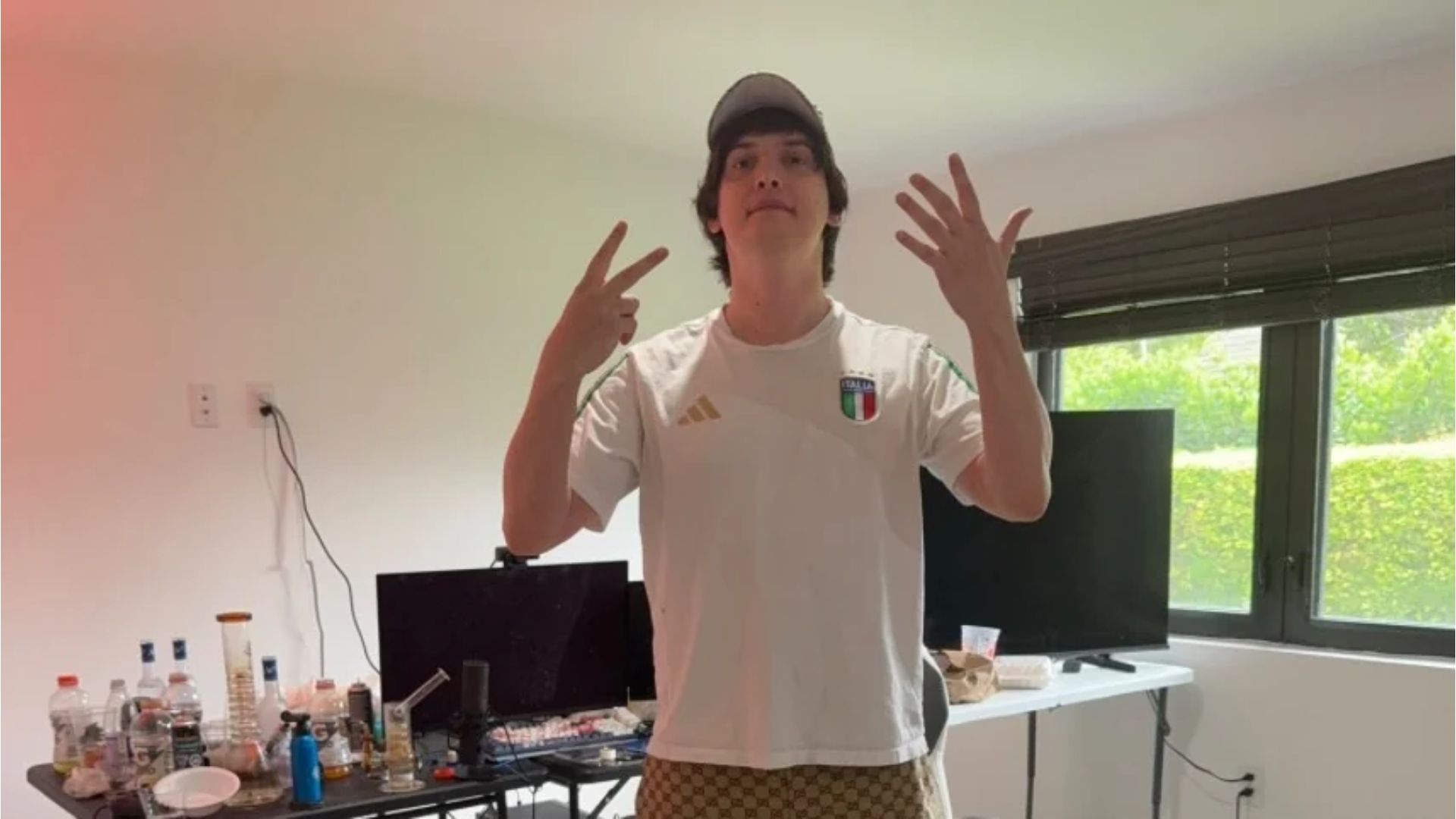 Streamer calls Epstein "a good dude" (Image via X/@Ac7ionMann)