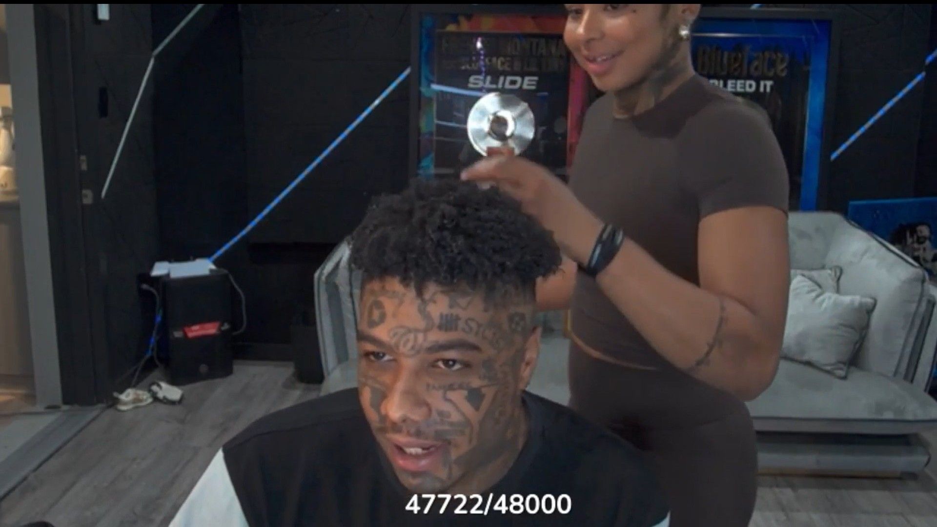 Blueface was trying his best to focus on placing bets (Image via Kick/Blueface)