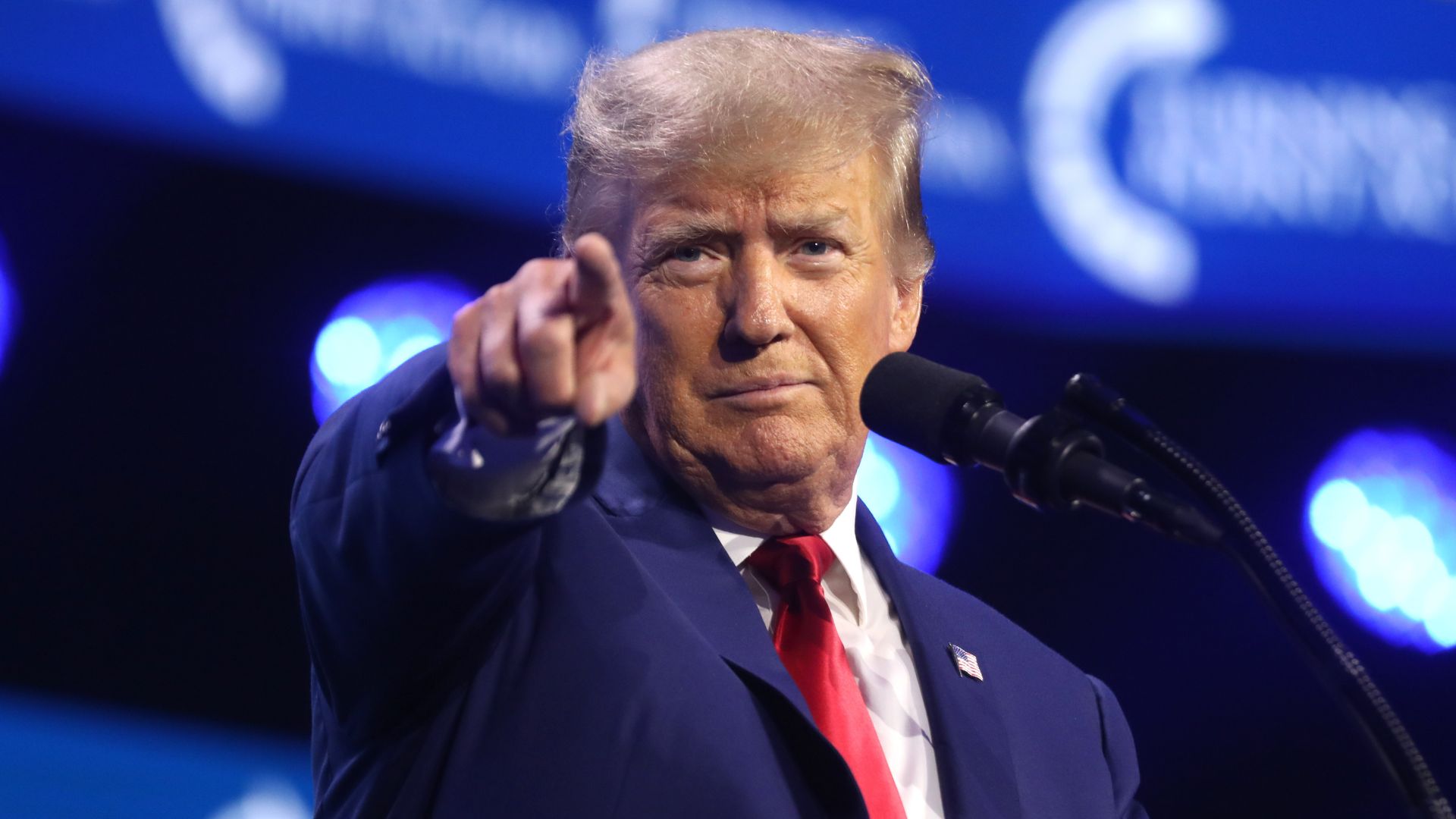 Trump says he likes AOC (Image via Flickr/Gage Skidmore)