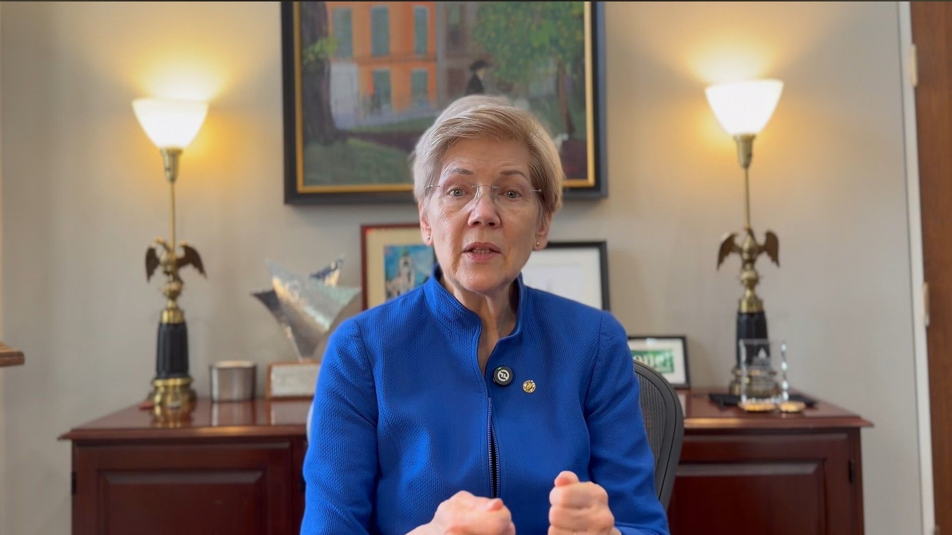 The senator called out the president (Image via YouTube/Senator Elizabeth Warren)